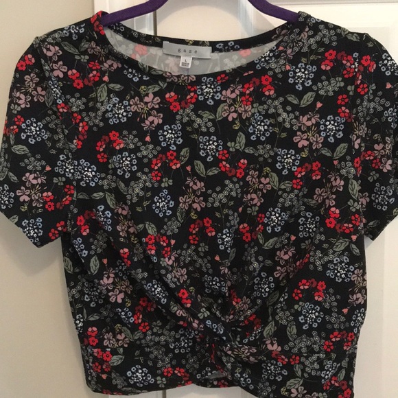 Tied in the Front Navy Floral Shirt - Picture 4 of 5